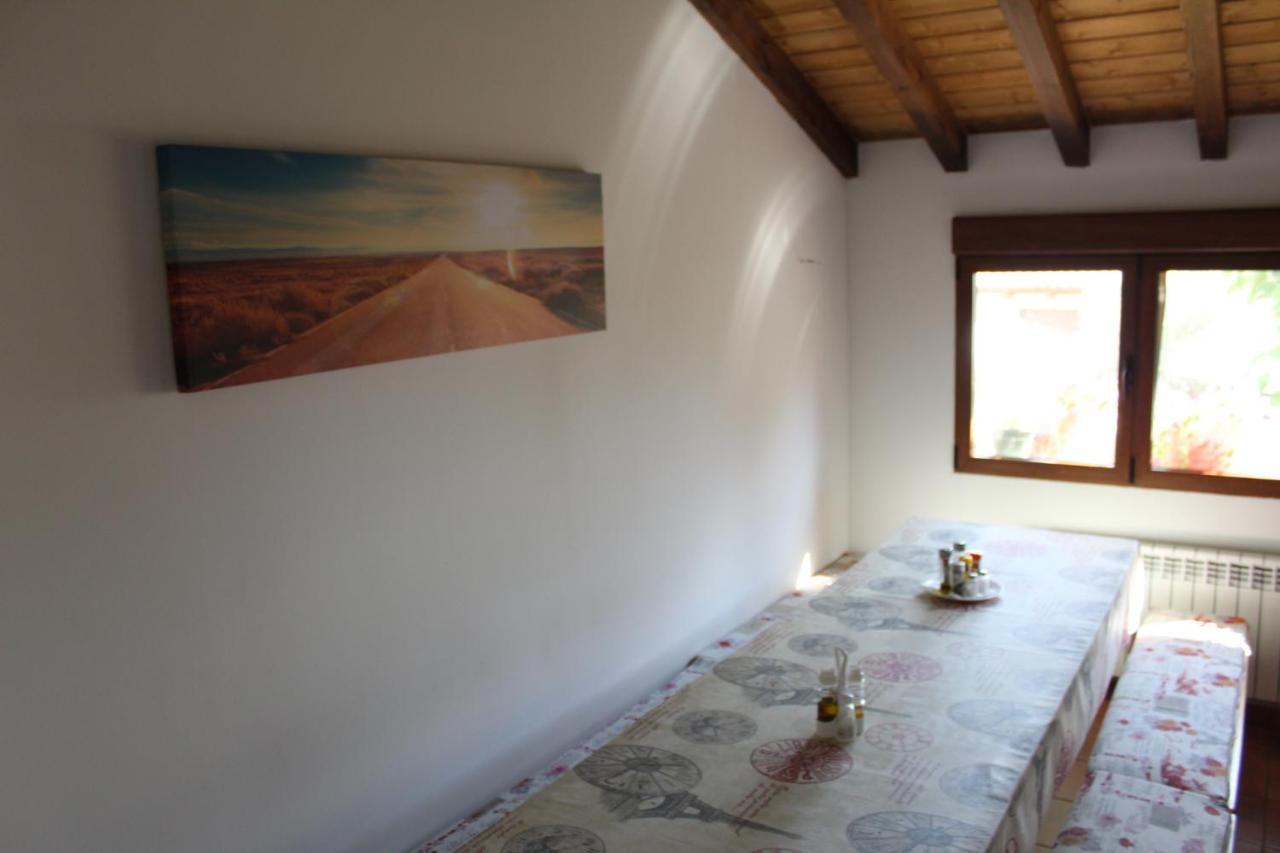 Albergue Vive Tu Camino Reliegos Eksteriør billede